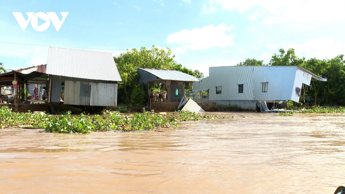 Đồng Tháp: Ban hành Lệnh xây dựng công trình khẩn cấp cho 2 Dự án khắc phục sạt lở